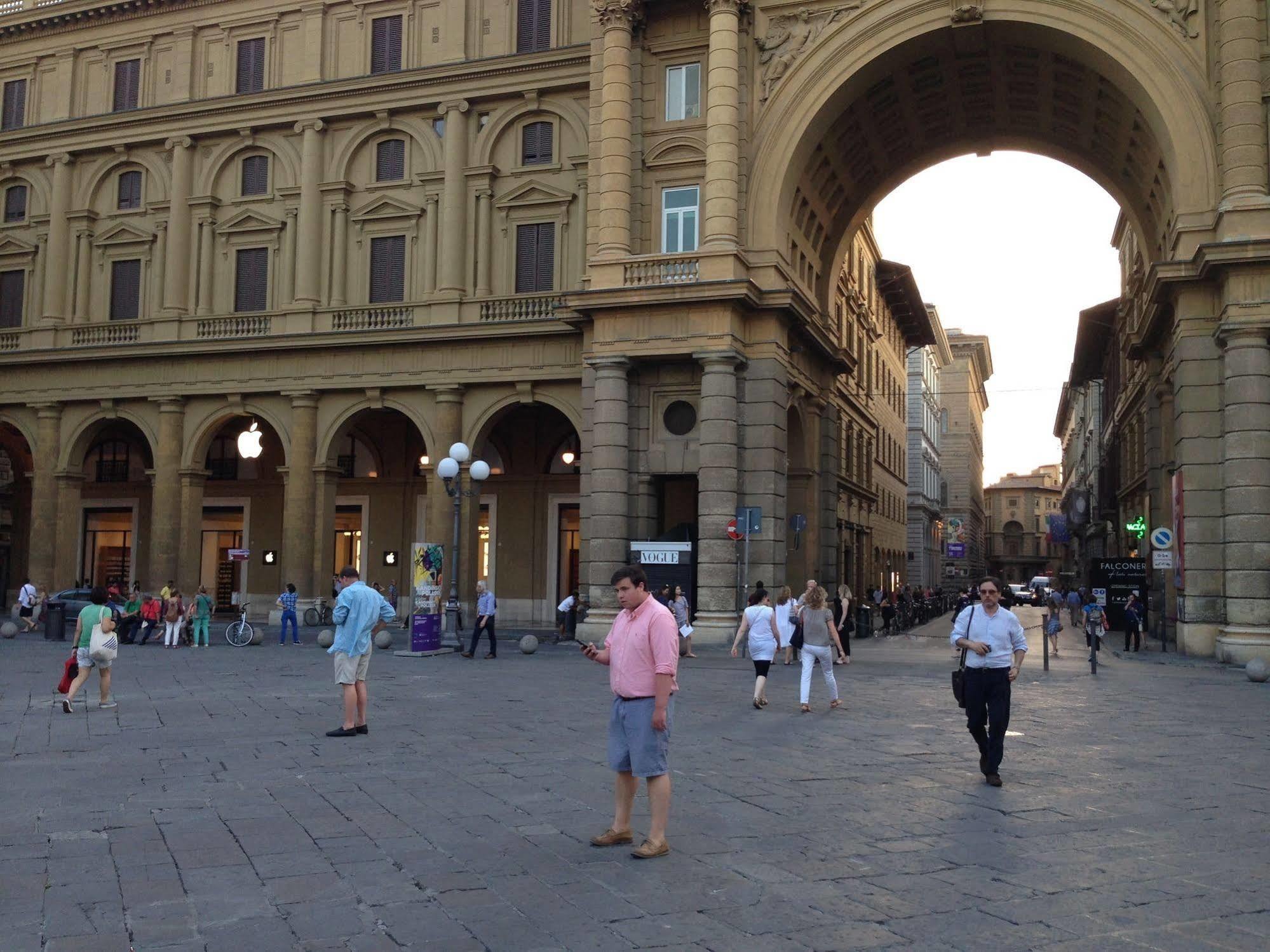 Florence Chic Hotel Exterior photo