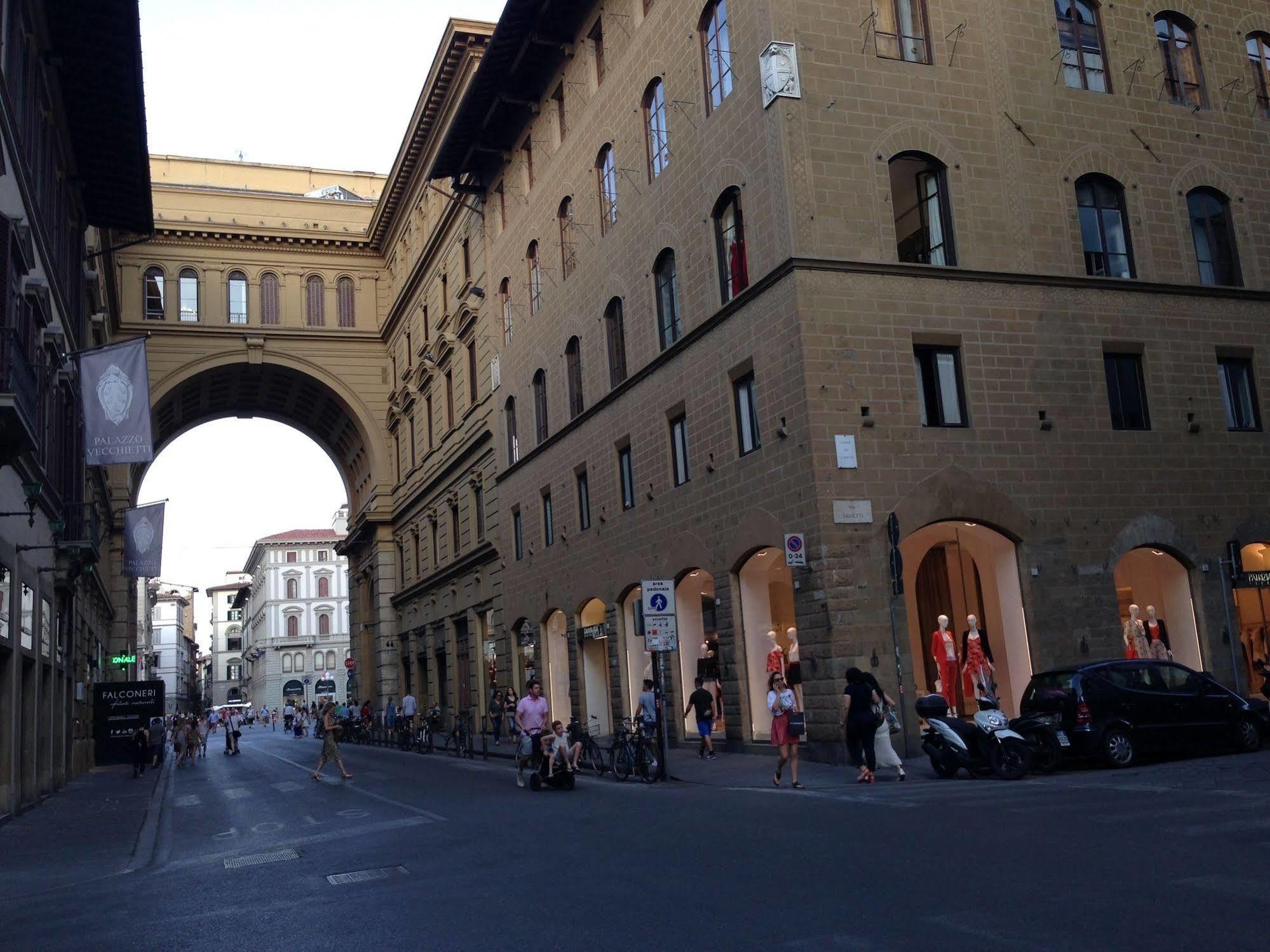 Florence Chic Hotel Exterior photo